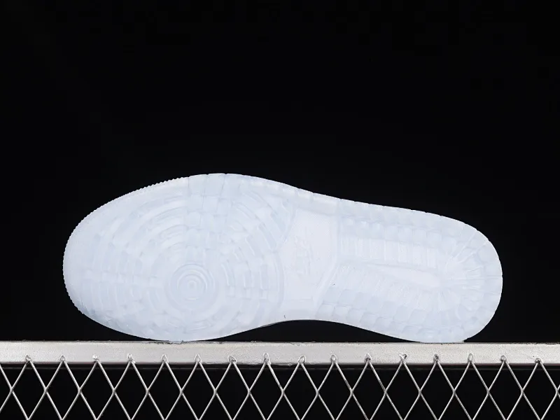 All categories Air Jordan Jordan series basketball shoes Air Jordan 1 Low G version pure original Air Jordan 1 Low Golf AJ1 Joe 1 new golf version Wolf gray color DD9315-002